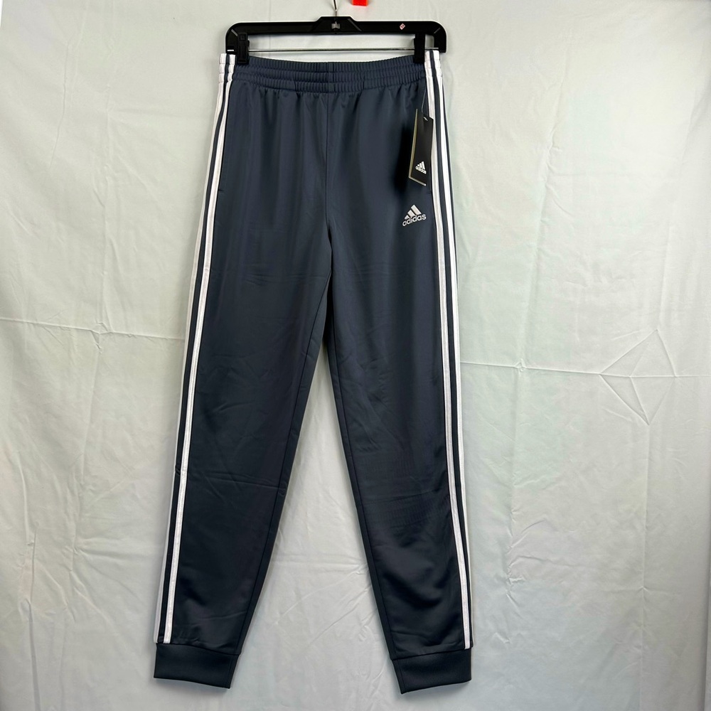 NWT Boys (14-16) Gray Cuffed Adidas Sweat Pants.